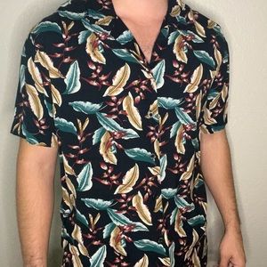 Multi-color Men’s Button Up - Feather Pattern - Short Sleeve - Preppy - Collar